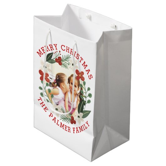 Rode kerst, bloemen met vakantiefoto's medium cadeauzakje (Voorkant Gekanteld)