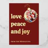 Rode Kerst Familie Foto Liefde Vrede Joy Gold Folie Feestdagenkaart (Voorkant)