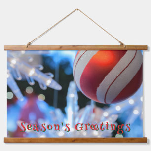 Rode kerst ornament en wit licht hangend wandkleed