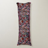 Rode kerstballen lichaamskussen (Voorkant Verticaal)