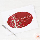 Rode kerstboom Winter Weddenschap Save the Date Ovale Sticker (Envelop)