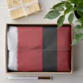 Rode kerstgordel en witte kerstfeestdag tissuepapier (Geschenk)