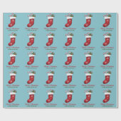 Rode kerstinslag op blauw met aangepaste tekst cadeaupapier (Vlak)