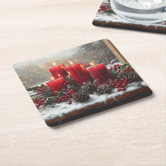 Rode kerstkandelaars dennenappels hulst kartonnen onderzetters (Schuin)