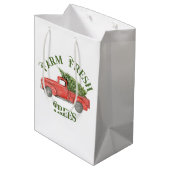 Rode Kerstwagen Boerderij Fresh Trees Medium Cadeauzakje (Achterkant Gekanteld)