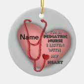 Rode kinderverpleegkundige keramisch ornament (Voorkant)