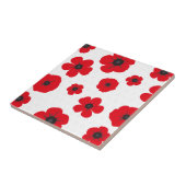 Rode klaproos bloemen op wit tegeltje (Zijkant)