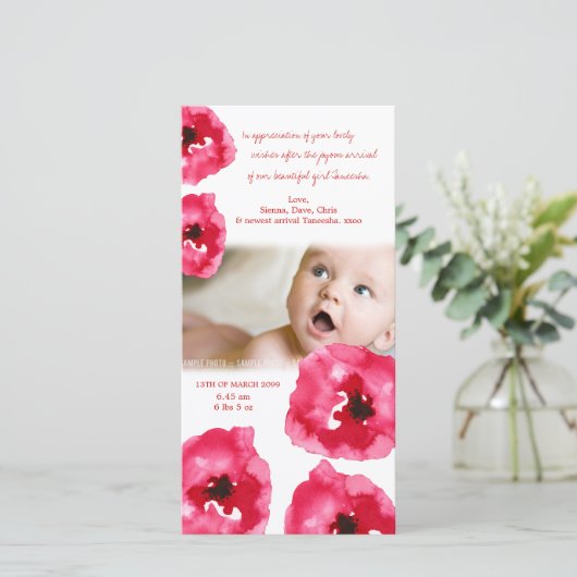 Rode Klaprozen Baby Geboorte Dank Je Foto Kaart (Staand voorkant)