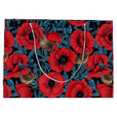 Rode klaprozen en wratten, blauwe bladeren op zwar groot cadeauzakje (Achterkant)