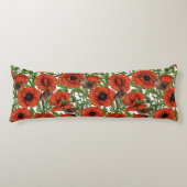 Rode klaprozen en wratten, groene bladeren op wit lichaamskussen (Voorkant)