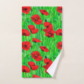 Rode klaprozen in een groen veld bad handdoek (Handdoek)