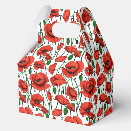 Rode klaprozen in een veld op wit bedankdoosjes (Voorkant)