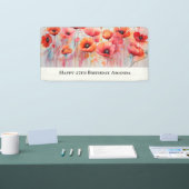 Rode klaprozen in een veld Waterverf Verjaardag Spandoek (Beurs)