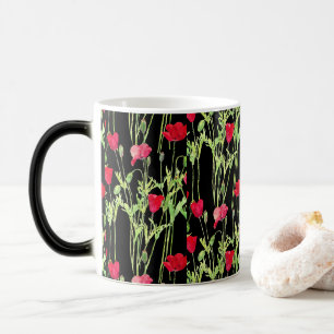 Rode klaprozen zomerweide, wilde bloemen magische mok
