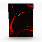 Rode krommen of golving op de donkerste rode achte fotoblokken (Voorkant)