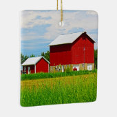 Rode landschuur en grasland keramisch ornament (Rechts)