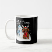 Rode langharige teckel Santa Dog Kerstsneeuw Koffiemok (Links)