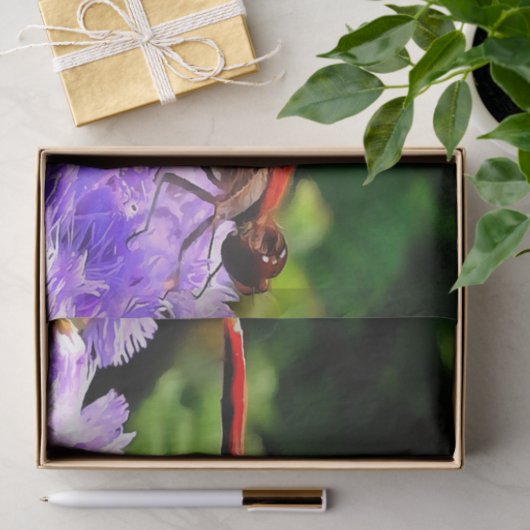 Rode libel op Violet Purple Flowers Tissuepapier (Geschenk)
