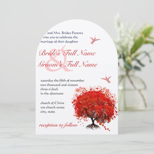 Rode-liefdesbomen 5 x 7 bruiloft uitnodiging (Staand voorkant)