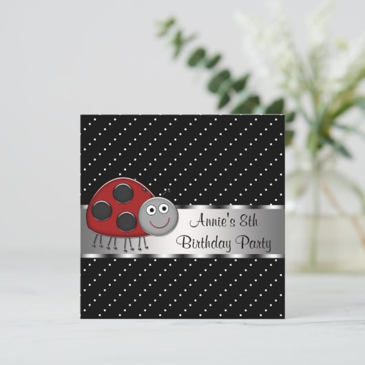 Rode lieveheersbeestjes 8e verjaardagsfeestje kaart (Staand voorkant)