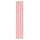 Rode lippen, rode lippenstift, kus, patroon van li medium tafelloper (Voorkant)