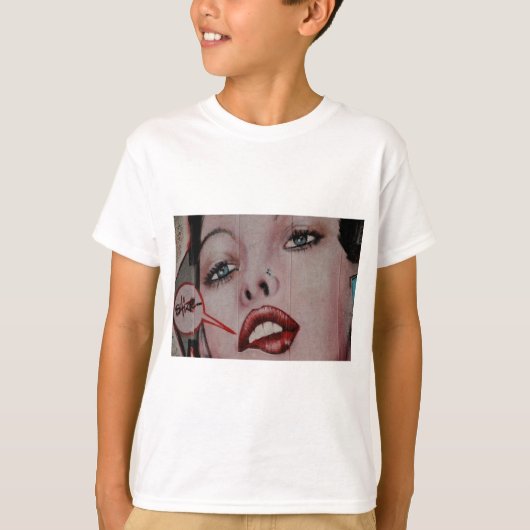 Rode lippen t-shirt (Voorkant)