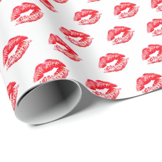 Rode lipsticks op wit omslagpapier cadeaupapier (Rol Hoek)