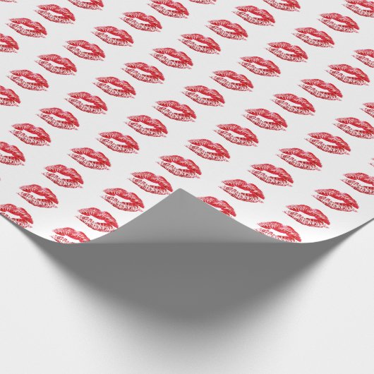 rode lipstickussen cadeaupapier (Hoek)