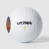 Rode lucht bij de lancering van Spaceshuttle Atlan Golfballen (Logo)