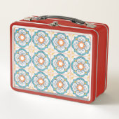 Rode lunchbox met een vintage bloemtegels patroon (Voorkant)