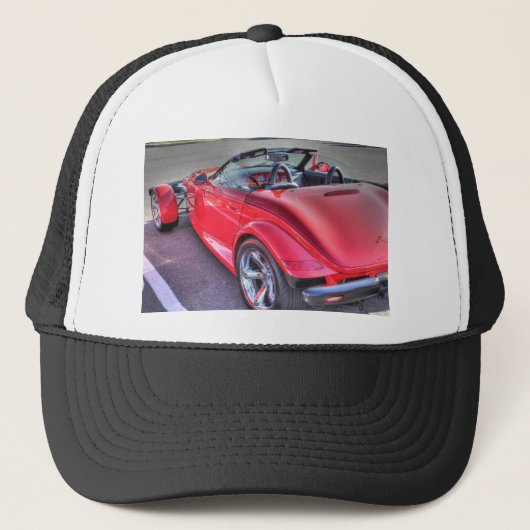 Rode lymouth-prowler-auto's trucker pet (Voorkant)