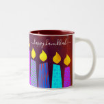 Rode Menorah kaarsen Happy Chanoeka Script Vet Tweekleurige Koffiemok<br><div class="desc">"Happy Hanukkah." Hier is een gemakkelijke manier om elke ochtend in de vakantiestemming te komen. Voeg je dag extra lik toe wanneer je je favoriete drank ontspant in deze kleurrijke, aangepaste Hanukkah-mok. Een speelse, artsy illustratie van blauwe menorakaarsen met kleurrijke faux patronen van de folie en handgeschreven manuscriptbekleding een rijke,...</div>