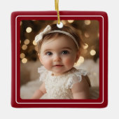 Rode moderne Baby-foto minimalistische kerstfoto Keramisch Ornament (Voorkant)