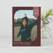 Rode moderne chique foto afstuderen partij uitnodi kaart (Staand voorkant)