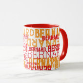Rode mok met koele typografie van namen (Voorkant rechts)