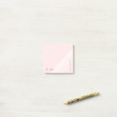 rode monogram statement transparantie post-it® notes (Op bureau)