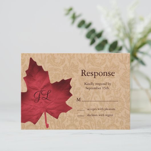 Rode monogrammen RSVP (Staand voorkant)