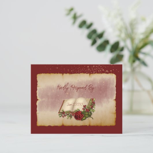 Rode mousserende Rozen op goudkleurige bijbelpagin Briefkaart (Staand voorkant)