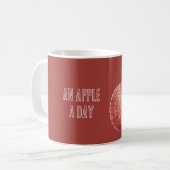 Rode namaak gebreide appel een-dag-fruit koffiemok (Voorkant links)