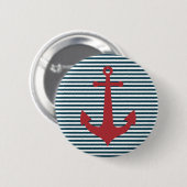 Rode nautische anker op gestreepte blauwe achtergr ronde button 5,7 cm (Voorkant /achterkant)