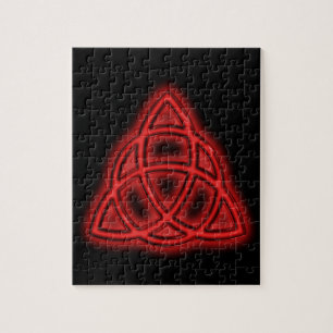 Rode Neon Triquetra Legpuzzel