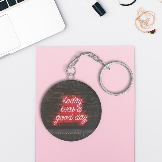 Rode neonsignatie sleutelhanger