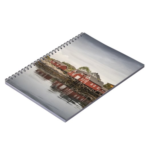 Rode Noorse Cabines Notitieboek (Linkerzijde)