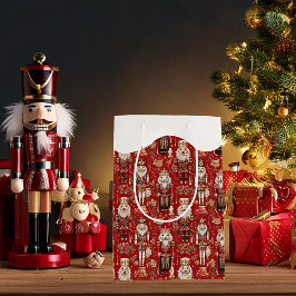 Rode notenkrakerspatroon Kerstmis besneeuwd Medium Cadeauzakje