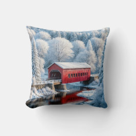 Rode overdekte brug in het winterbos kussen