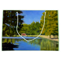 Rode Overdekte Brug op Serene Lake in Geel Blauw