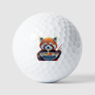 Rode panda die een kom ramen eet golfballen