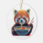 Rode panda die een kom ramen eet keramisch ornament (Links)