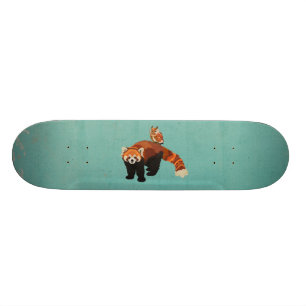 Rode panda en vogelskateboard skateboard
