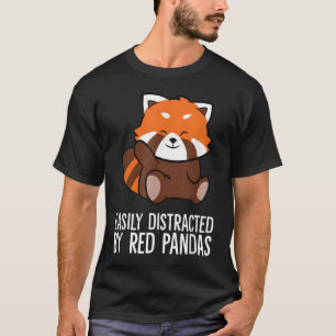Rode Panda-liefde gemakkelijk verstoord door rode T-shirt